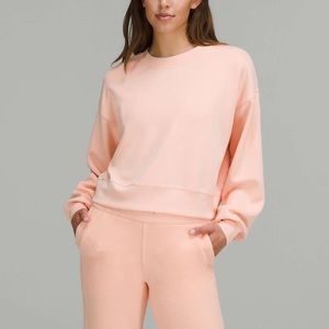 SOLD NWT PEACH SATIN Lululemon Perfectly Oversized Crop Crew